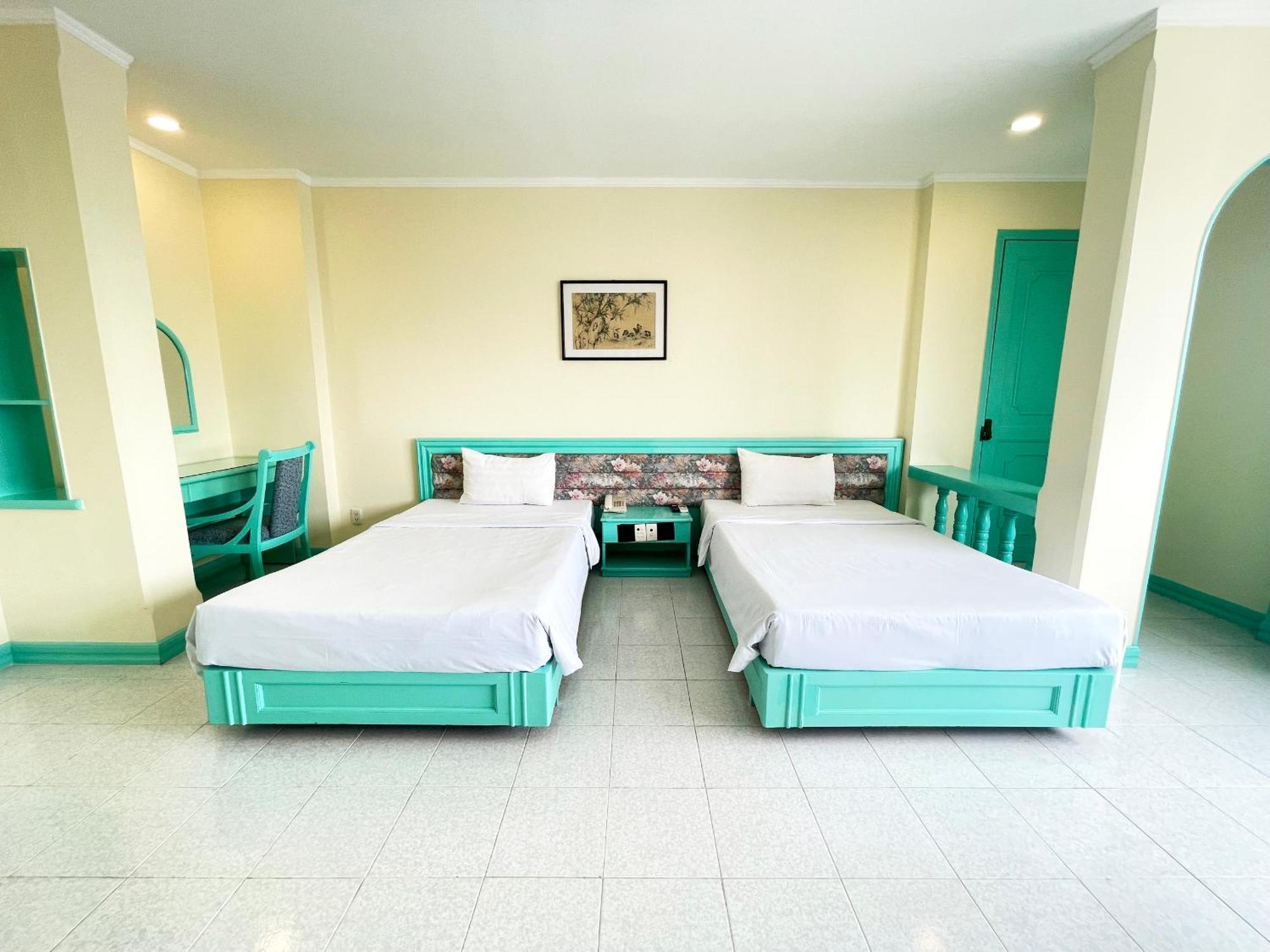 Bat Dat Hotel Хошимін Екстер'єр фото